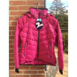 Busse jack Chipawaa, Cool Pink