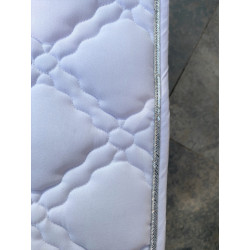 Kavalkade Zadeldek Met Luxe Stepping, Wit Met Zilveren Koordje (2)