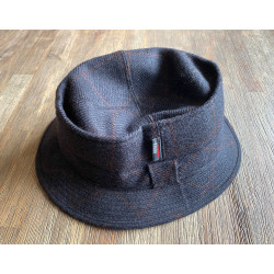 Horka sportieve hoed 82094, Blauw/roest geruit