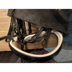 Kavalkade Stang- en Trenshoofdstel Antonia, Zwart/witte lak neusriem, Zwart